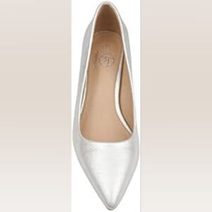 (62-3895) Oripalla High Heels Sz 6.5